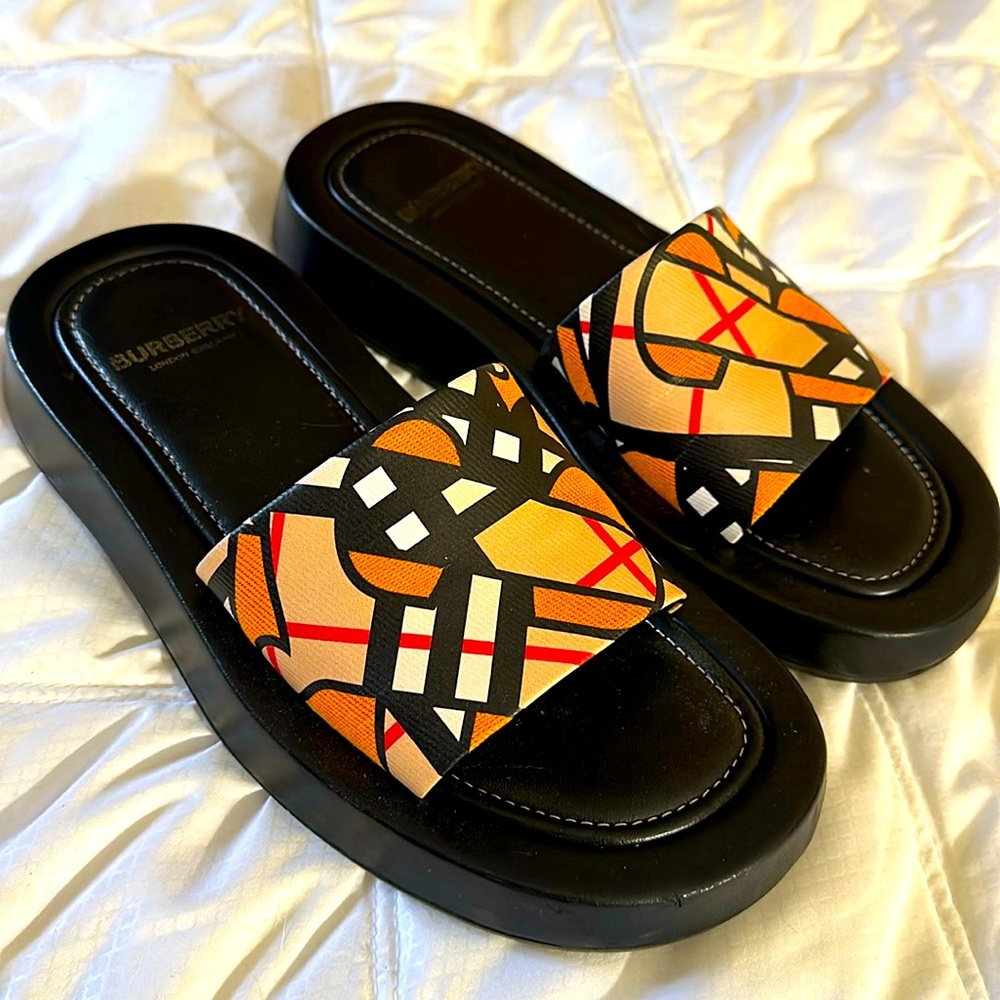 Burberry Slides